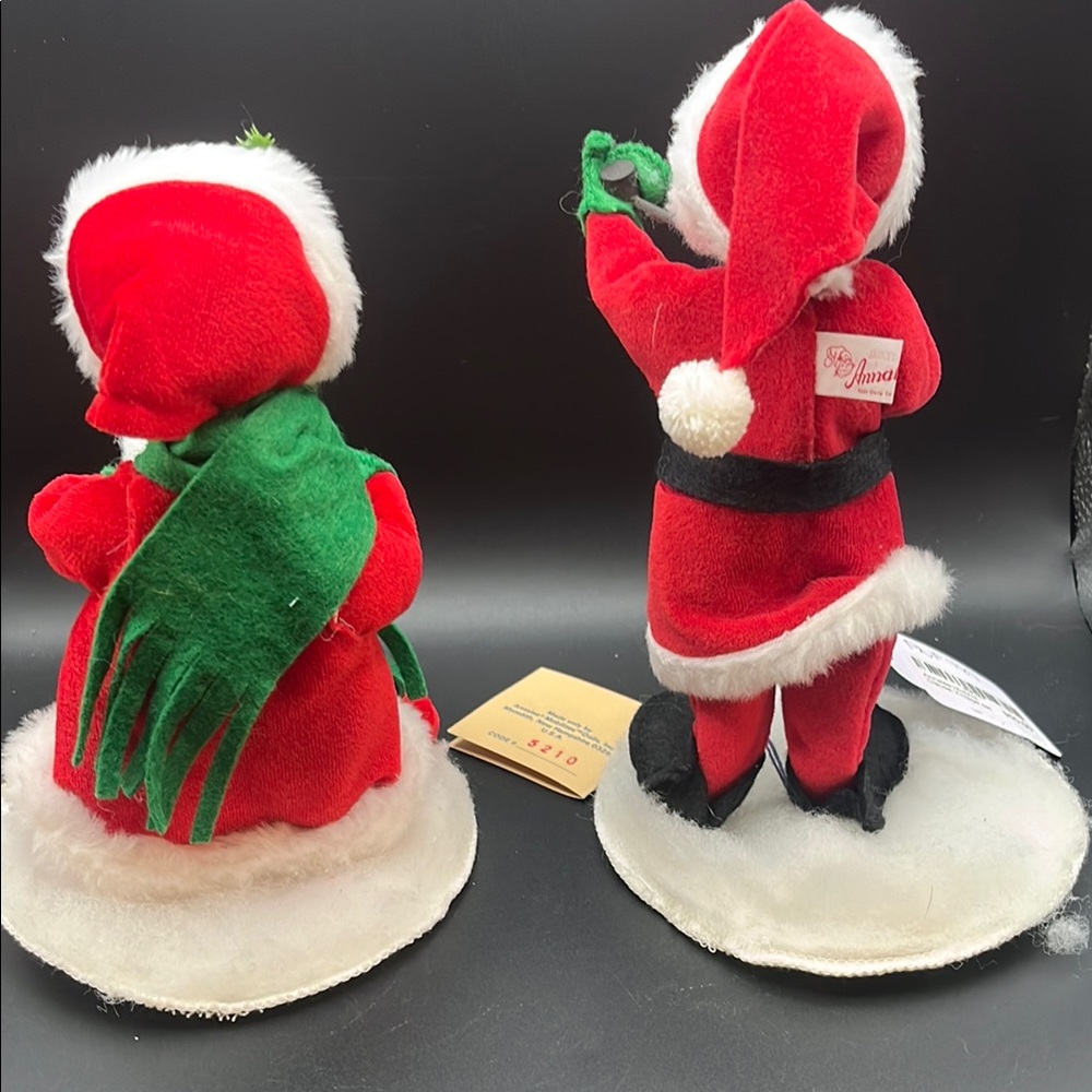 Annalee Red and Green Holiday Decor Accents - Picture 7 of 9